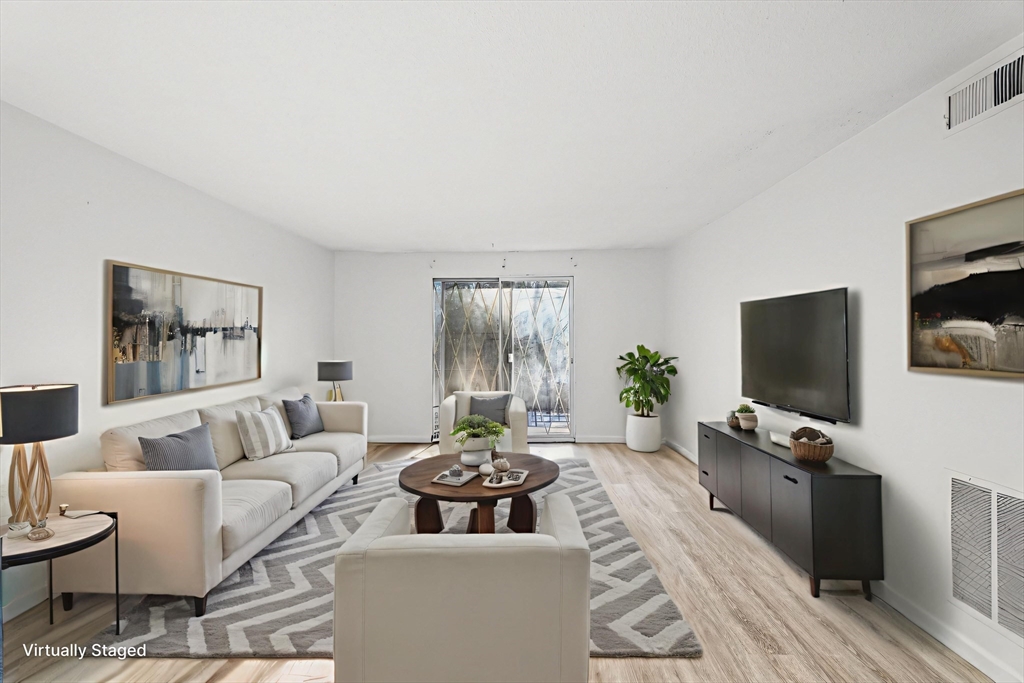 8 Shadowbrook Lane, Unit 39 Milford, MA 01757 - Photo 3 of 31