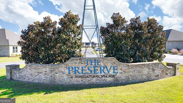 $306,750 | 110 Cattle Drive, Perry, GA 31069