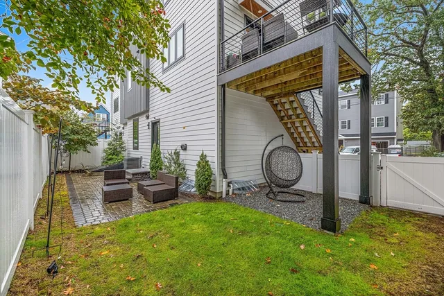 $1,309,900 | 25 Tolman Street, Unit 2, Waltham, MA 02453