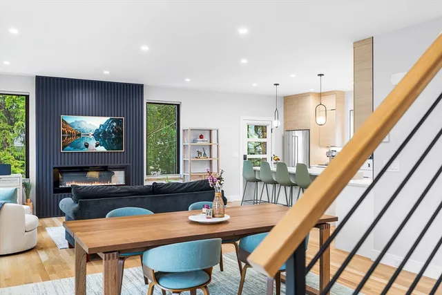 $1,309,900 | 25 Tolman Street, Unit 2, Waltham, MA 02453