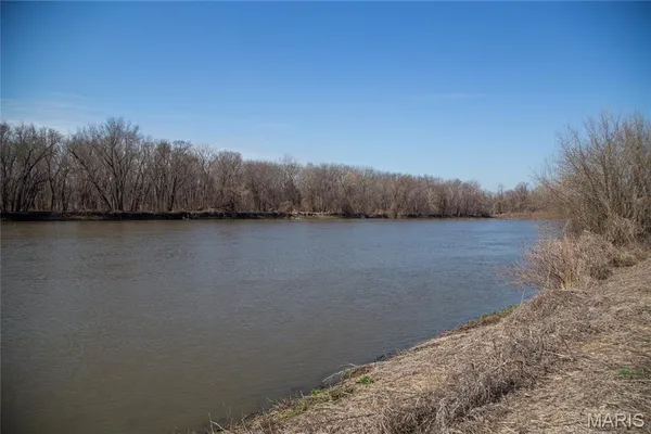 $1,275,000 | 2865 Lim Long Lane, Nebo, IL 62355