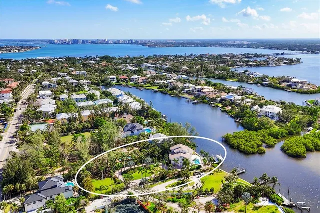 $4,450,000 | 225 Little Pond Lane, Sarasota, FL 34242