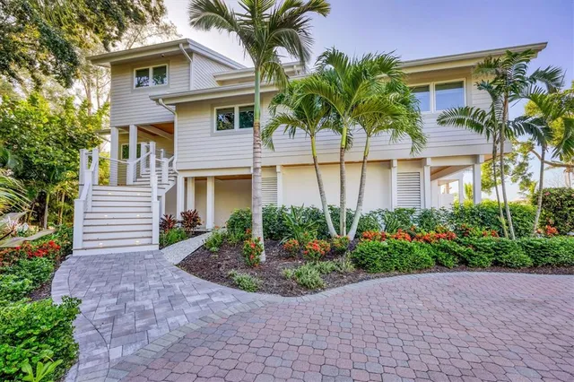 $4,450,000 | 225 Little Pond Lane, Sarasota, FL 34242