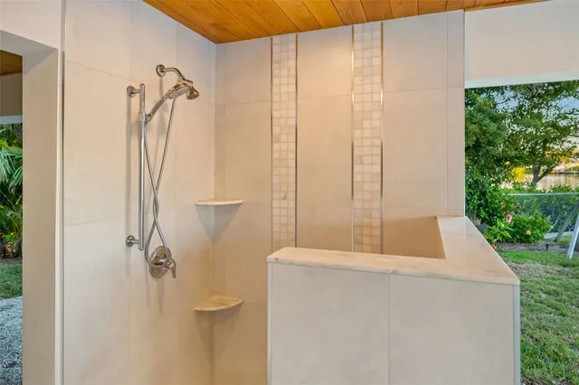 $4,450,000 | 225 Little Pond Lane, Sarasota, FL 34242