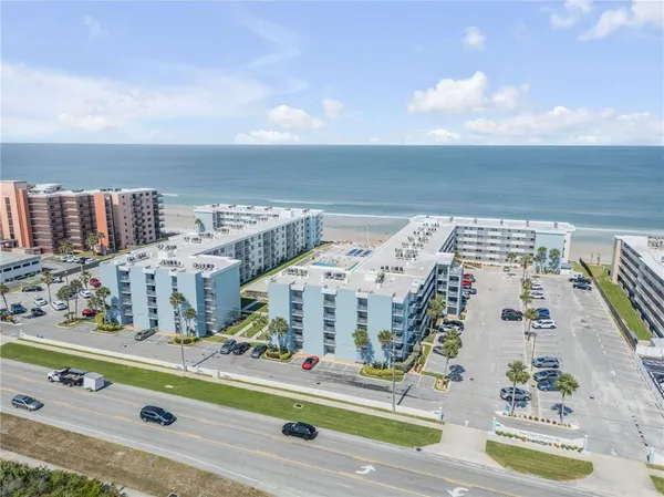 a view of building with an outdoor space