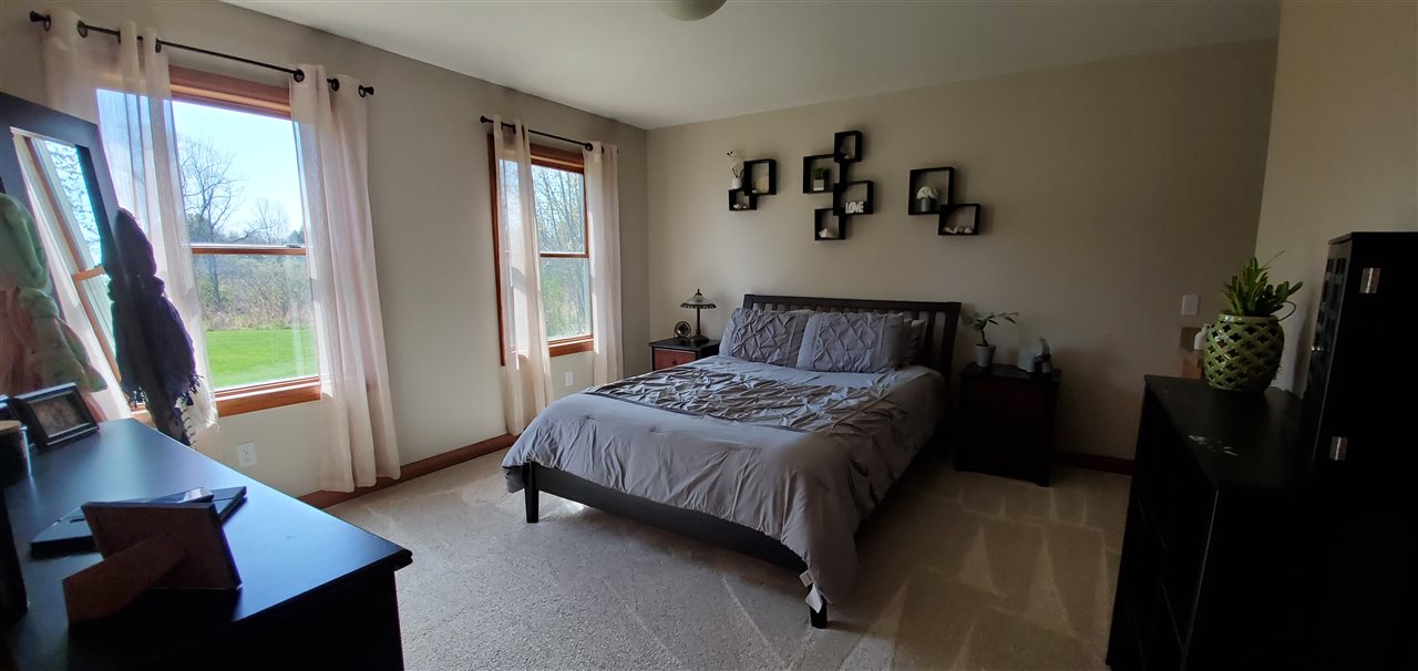2530 East Baseline Road Mount Pleasant, MI 48858 - Photo 16 of 38 1875049-15.JPG