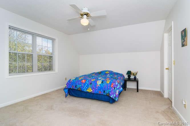 4 Thunder Road, Unit 11 Waynesville, NC 28785 - Photo 14 of 24 Gallery Image 14