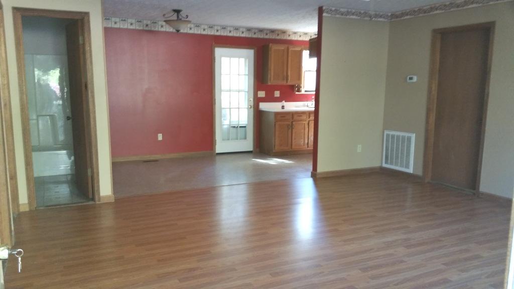 807 Wilson Road Oliver Springs, TN 37840 - Photo 2 of 12 Open Living Room
