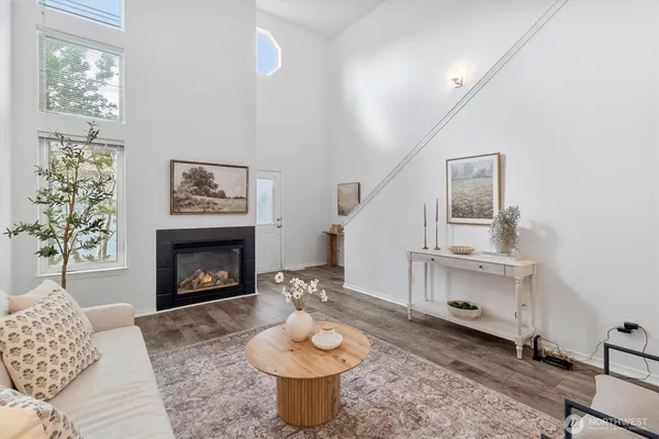 $575,000 | 705 Finley Lane, Unit N2, La Conner, WA 98257