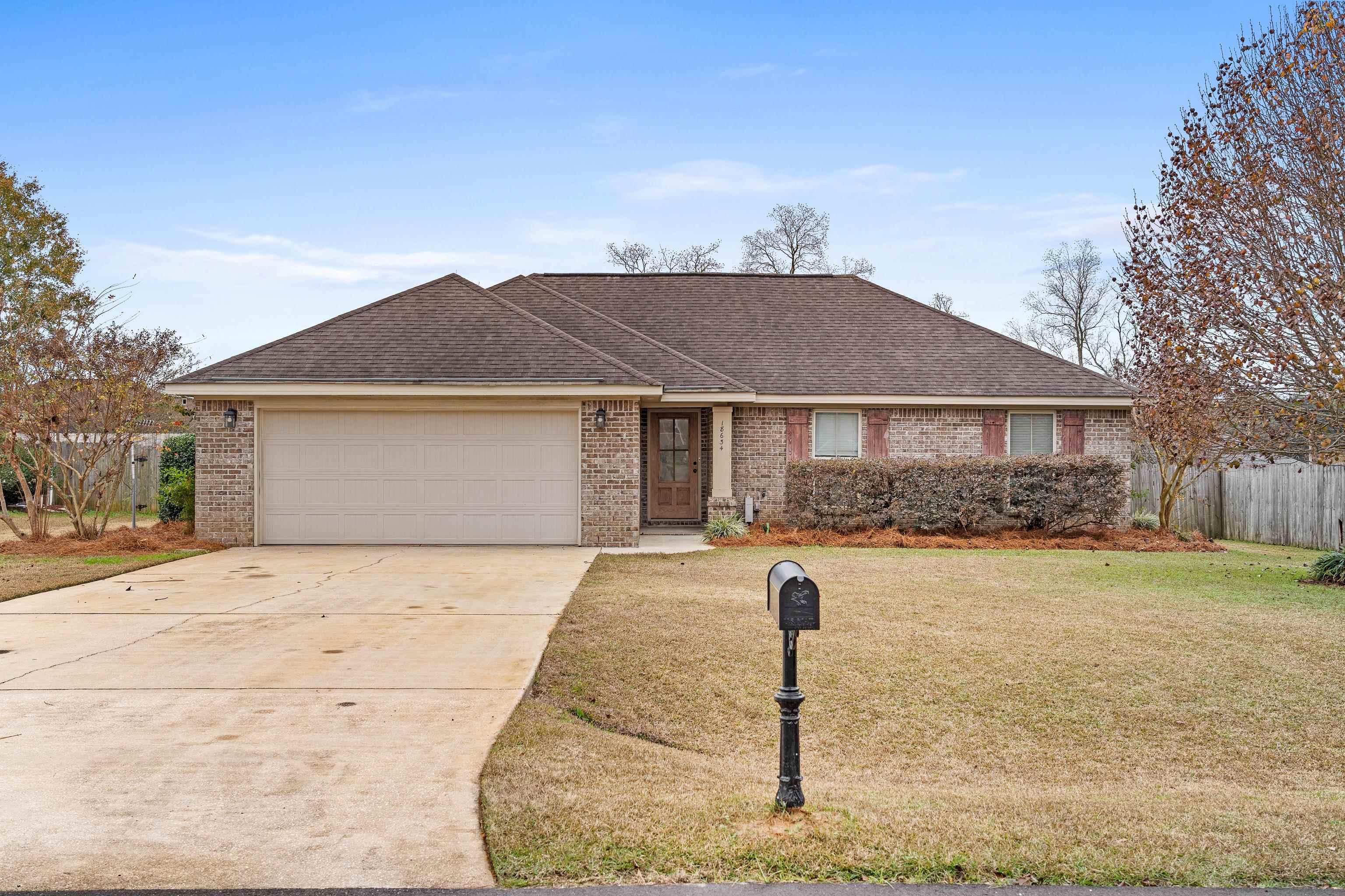 18634 Explorer Drive Loxley, AL 36551 - Photo 2 of 31