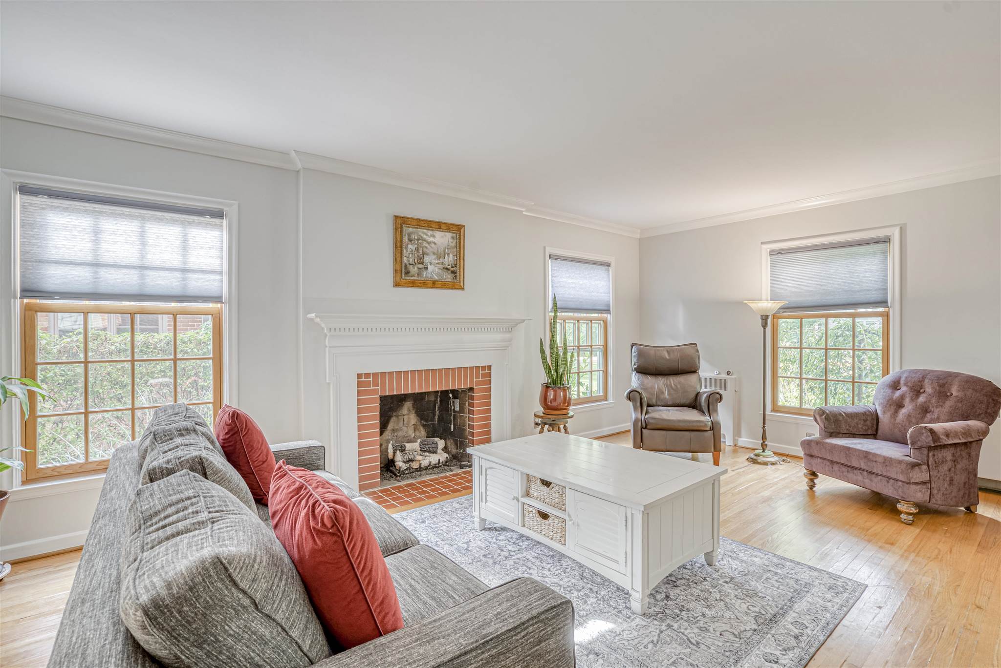 4711 Old Mill Road Fort Wayne, IN 46807 - Photo 5 of 35 Gallery Image 5