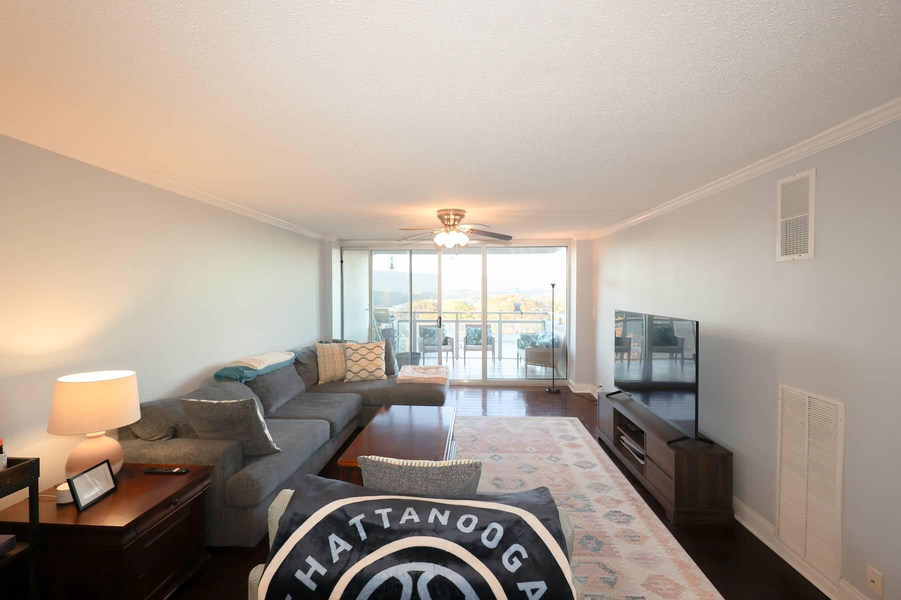 1131 Stringers Ridge Road, Unit 6B Chattanooga, TN 37405 - Photo 3 of 35 Photo 03 11 2025 01 27 35 58