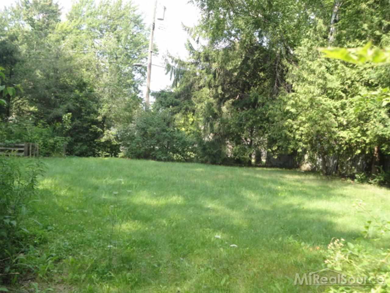 7263 Maple Road Lexington, MI 48450 - Photo 4 of 15 31164429-3.JPG
