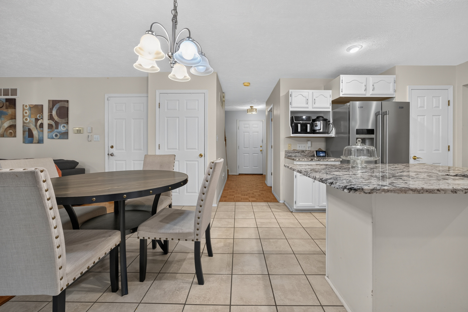 2 Scenic Point Bloomington, IL 61701 - Photo 9 of 56