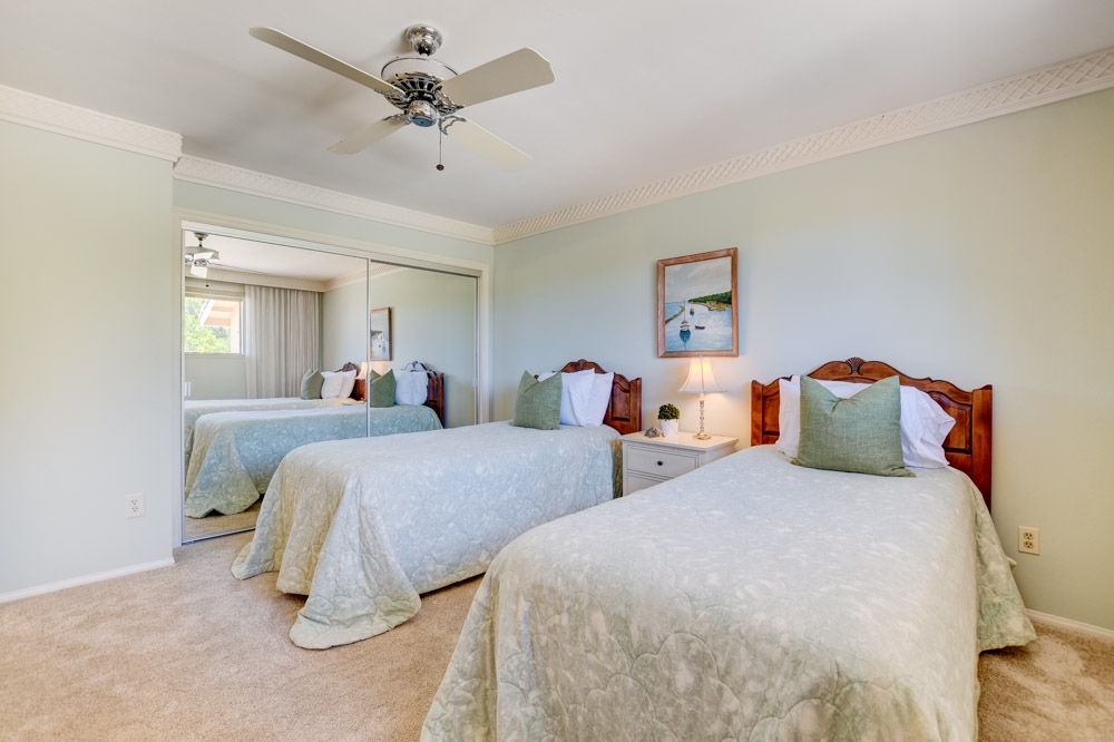 1704 Caminito Ardiente La Jolla, CA 92037 - Photo 16 of 25