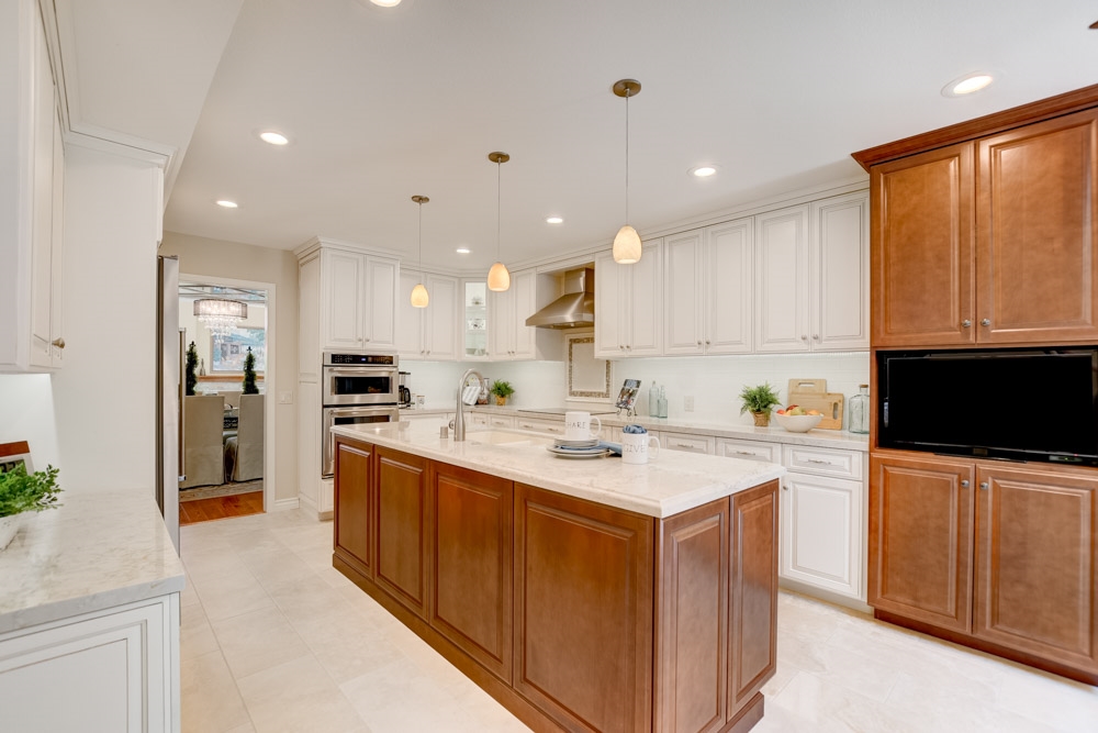 1704 Caminito Ardiente La Jolla, CA 92037 - Photo 4 of 25