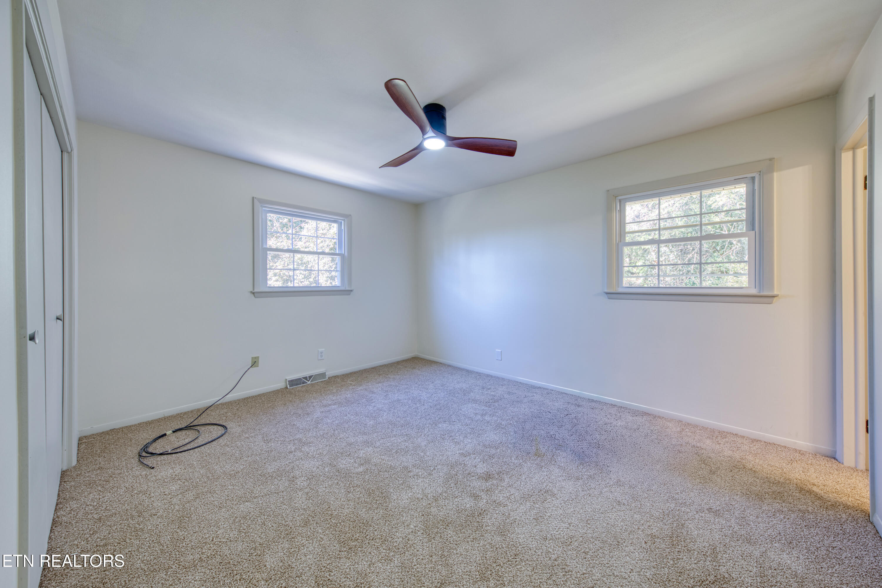 108 Canterbury Road Oak Ridge, TN 37830 - Photo 14 of 31 0H3A0865_7