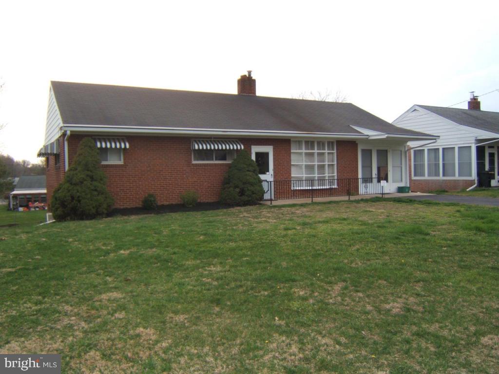 30 Quaker Hills Road Lancaster, PA 17603 - Photo 3 of 37 Gallery Image 3
