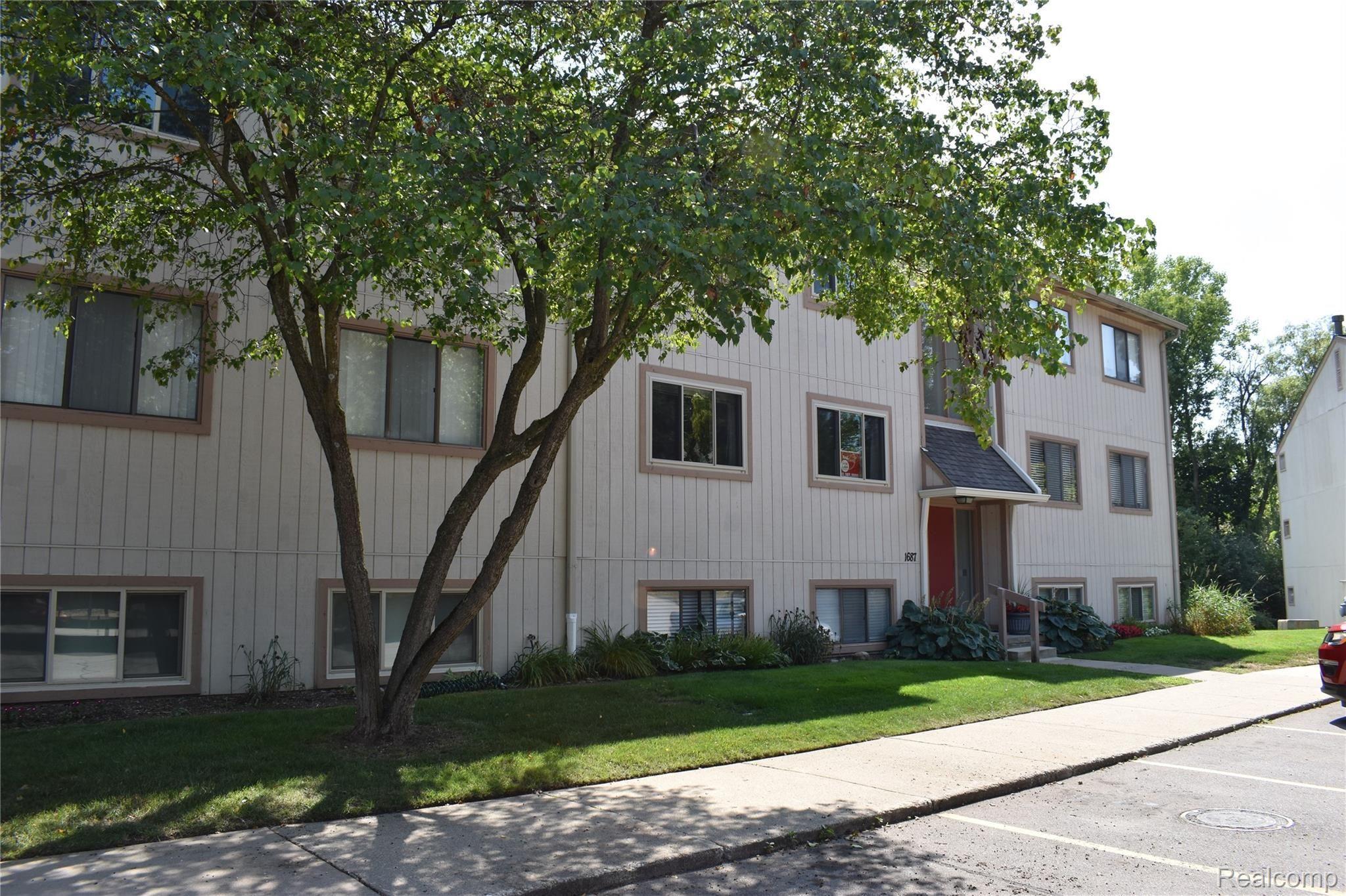 1687 Riverside Drive Rochester, MI 48309 - Photo 58 of 58 DSC_0845.jpg