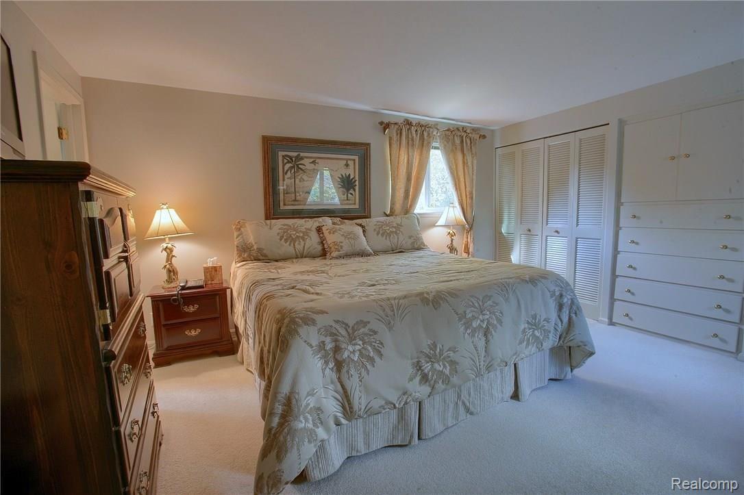 705 Foxhall Road Bloomfield Hills, MI 48304 - Photo 16 of 35 Master_Bedroom.jpg