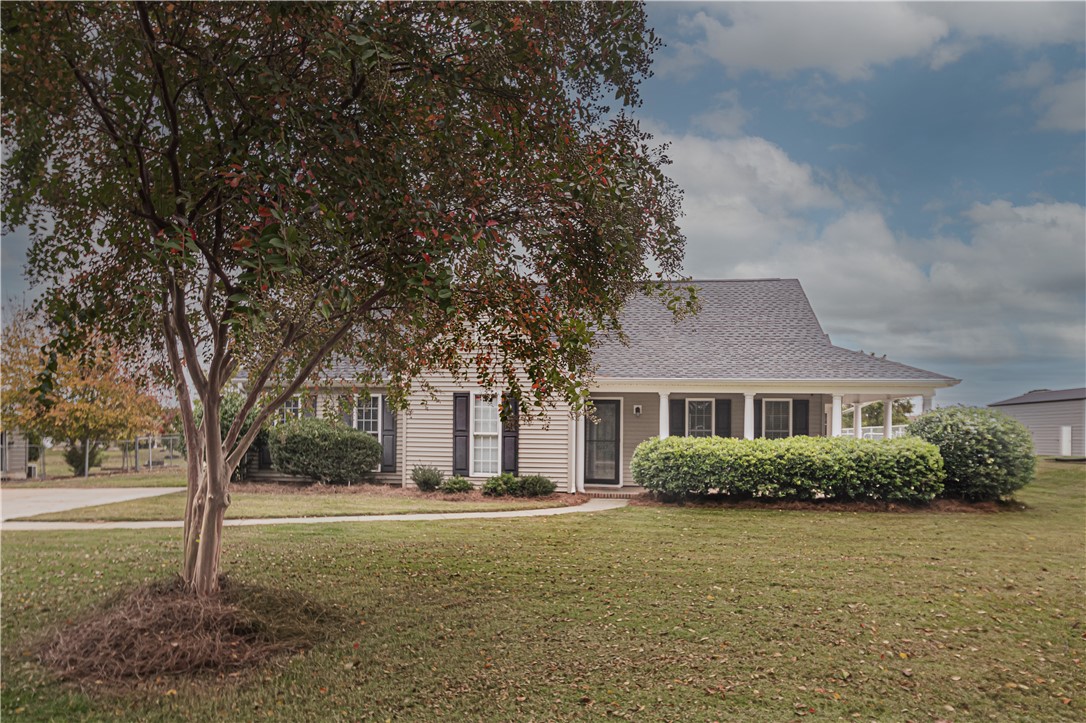 1047 Old Gantt Mill Road Anderson, SC 29625 - Photo 3 of 50 Gallery Image 3