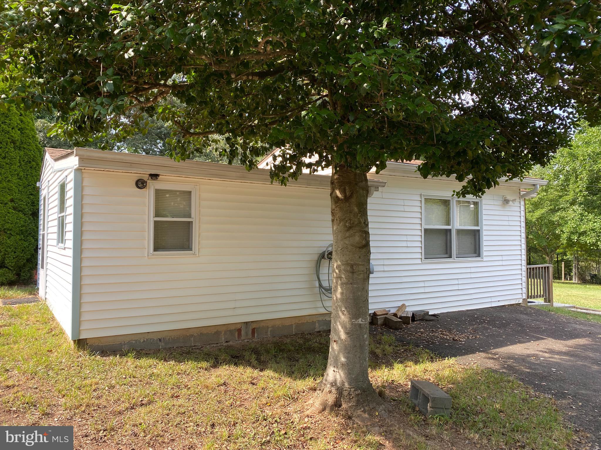 457 Hancock Mill Road Mineral, VA 23117 - Photo 3 of 16 Gallery Image 3