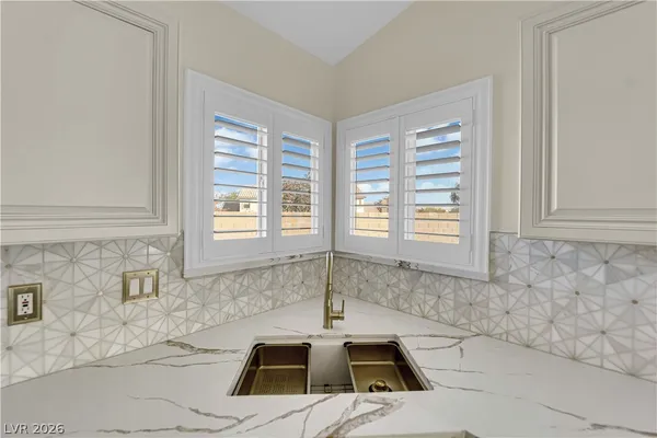 $2,800 | 4016 Angel Face Street, North Las Vegas, NV 89032