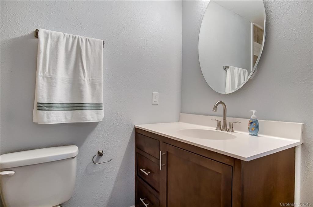 203 Mobley Street Clover, SC 29710 - Photo 23 of 33 Gallery Image 23