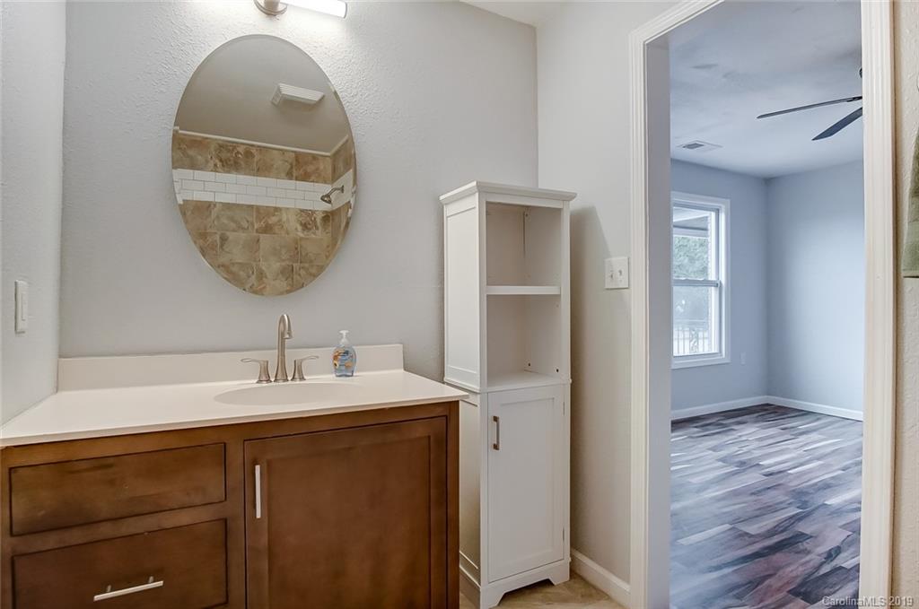 203 Mobley Street Clover, SC 29710 - Photo 24 of 33 Gallery Image 24