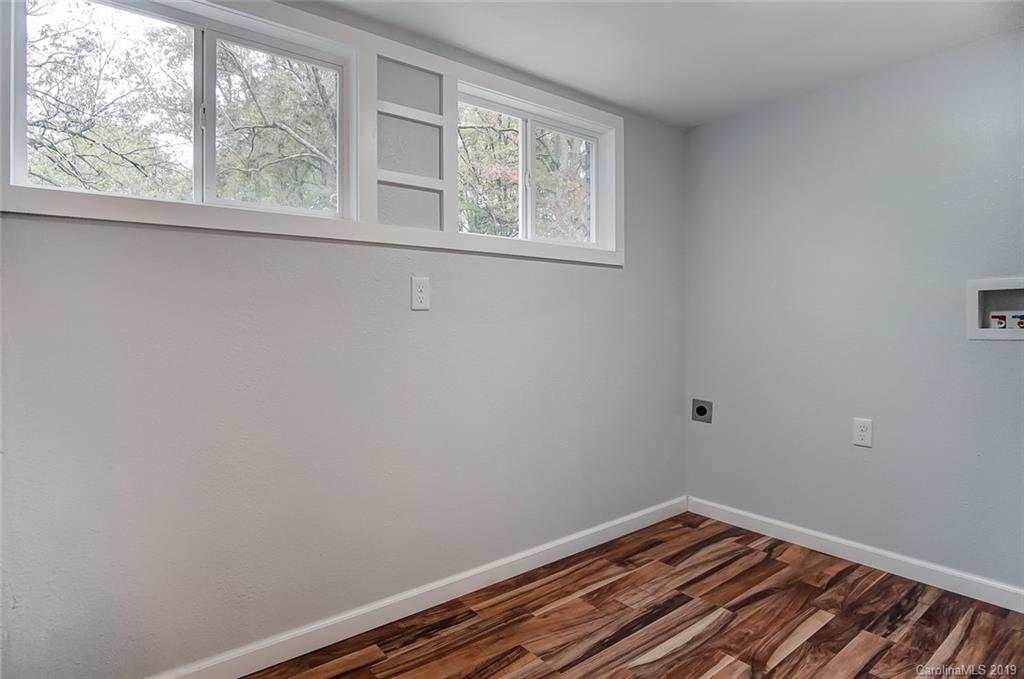 203 Mobley Street Clover, SC 29710 - Photo 29 of 33 Gallery Image 29