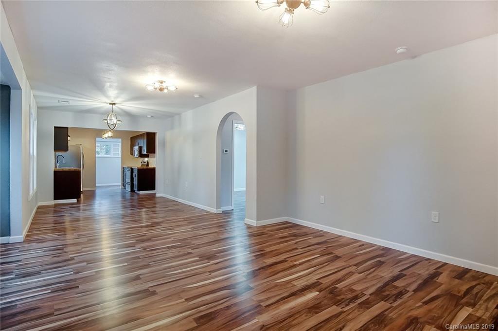 203 Mobley Street Clover, SC 29710 - Photo 9 of 33 Gallery Image 9
