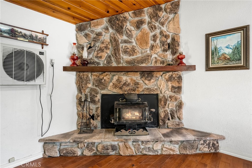 2976 Rancho Vista Drive Lucerne, CA 95458 - Photo 7 of 51 a living room with a fireplace