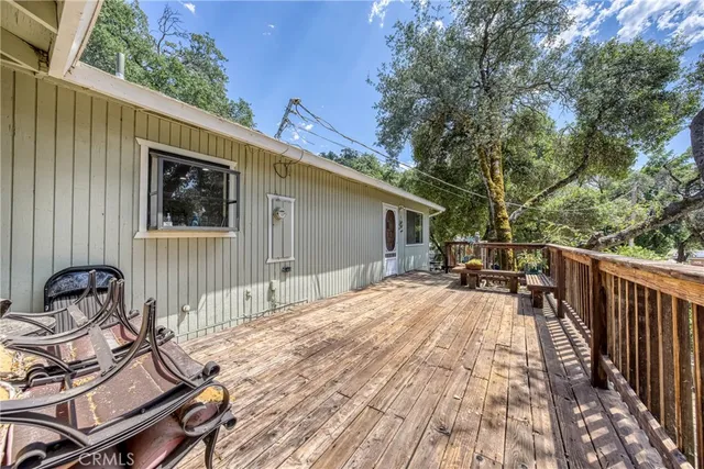 a house view with a backyard space