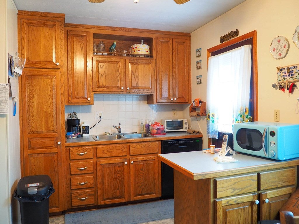 355 Training Center Road Woodlawn, VA 24381 - Photo 10 of 23 Gallery Image 10