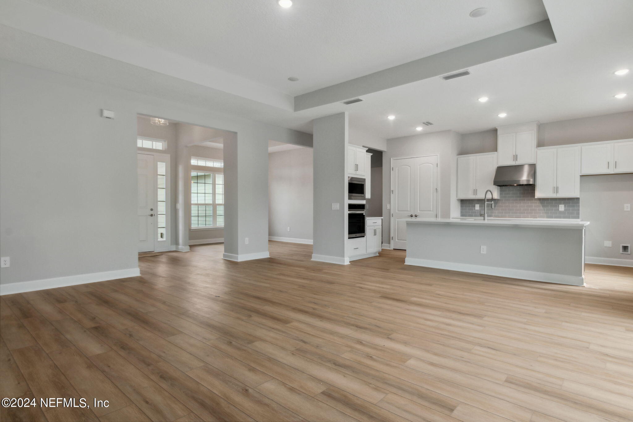 85193 Sandy Rdg Loop, Unit 69 Yulee, FL 32097 - Photo 7 of 24 Gathering Room/Kitchen