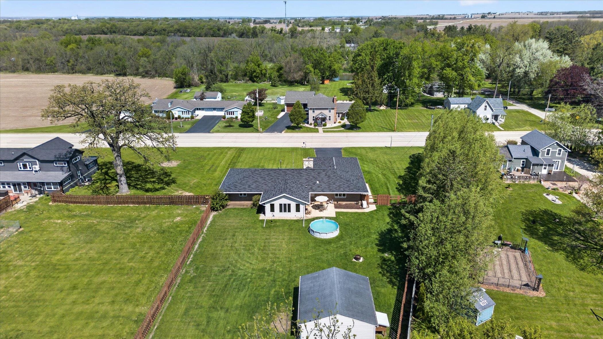 5138 East County Road South Beloit, WI 53511 - Photo 63 of 73