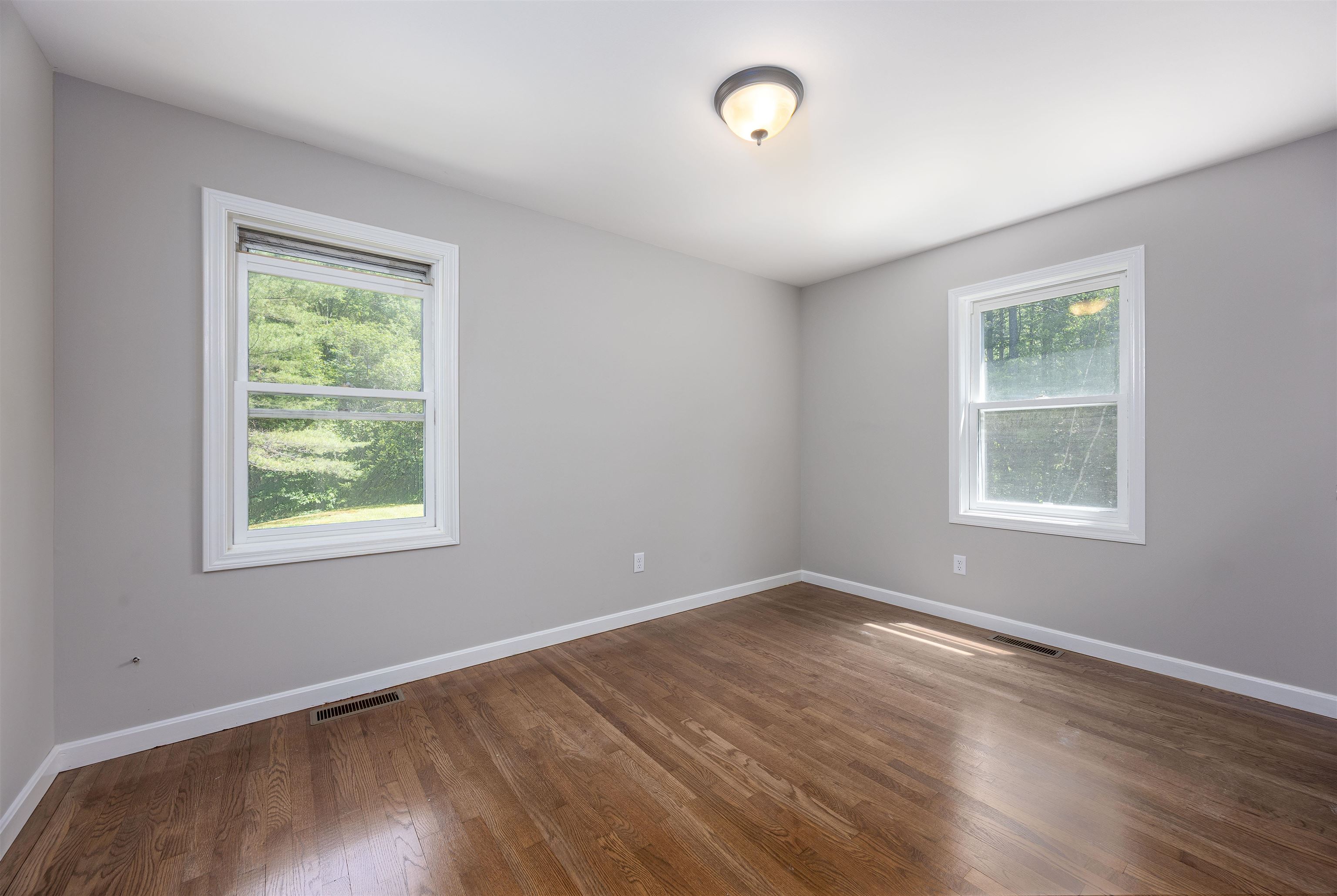 304 Kearsarge Valley Road North Sutton, NH 03260 - Photo 19 of 45