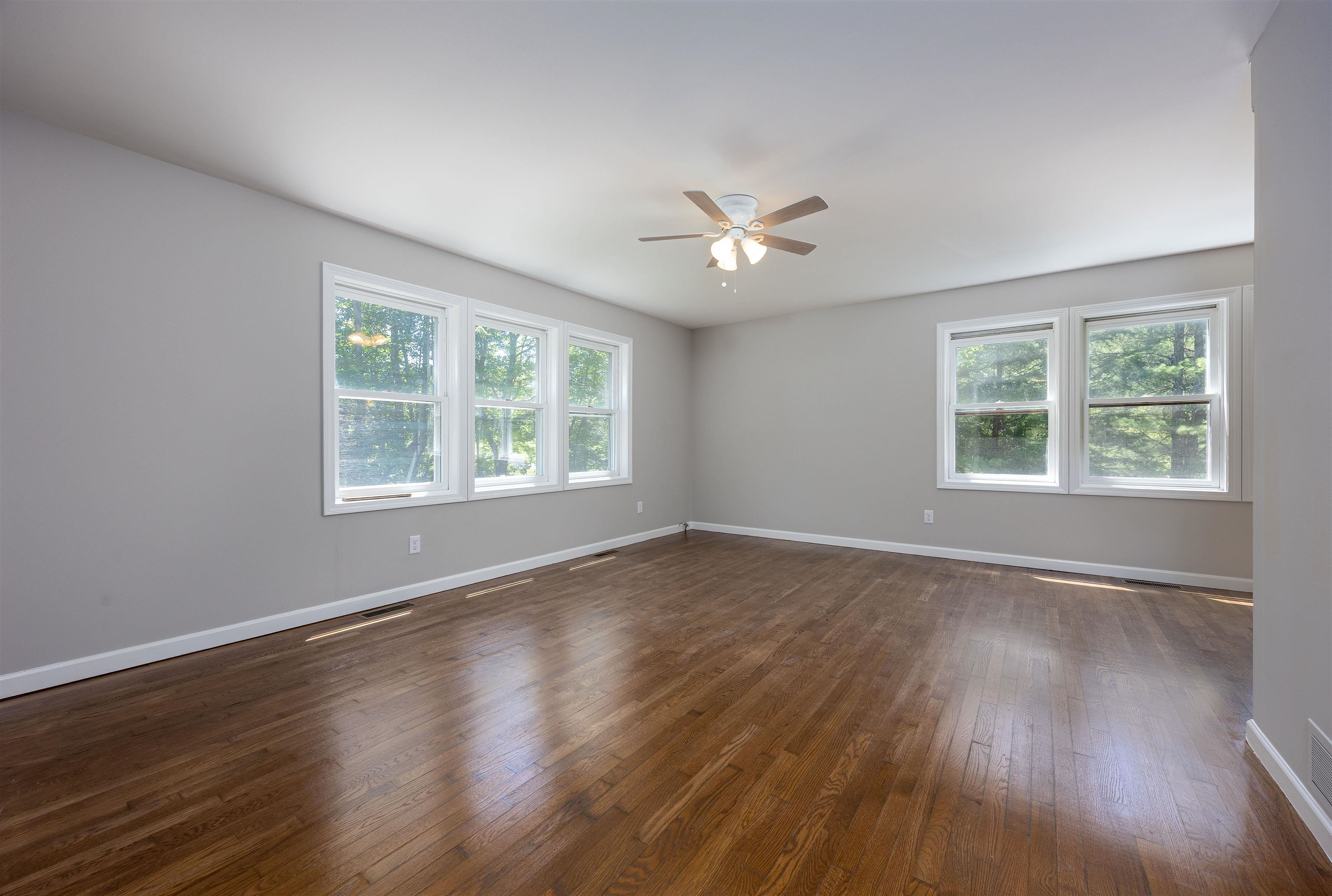 304 Kearsarge Valley Road North Sutton, NH 03260 - Photo 5 of 45