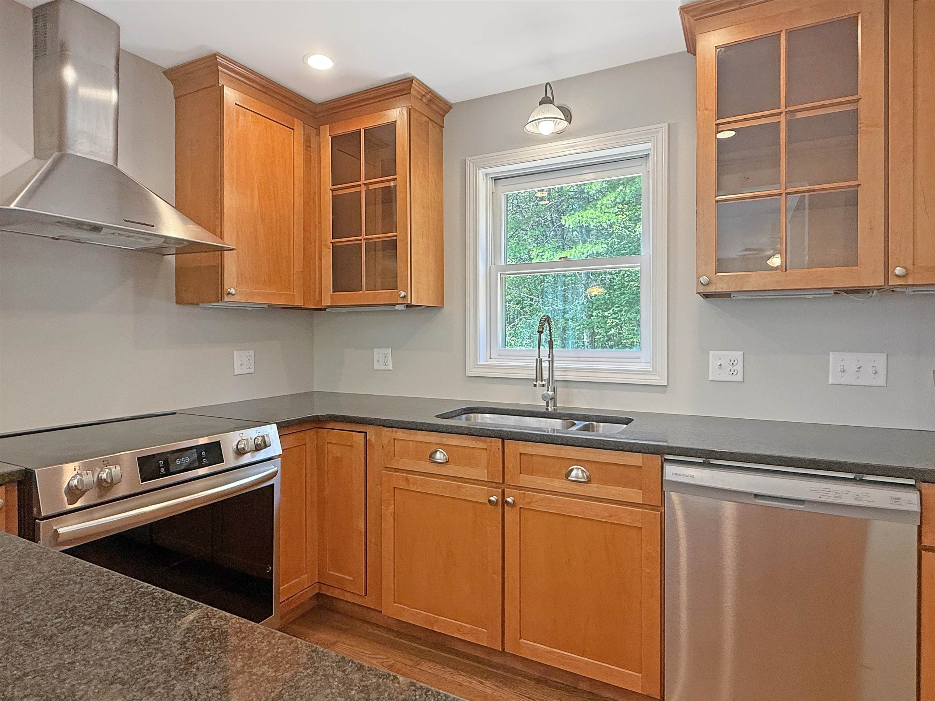 304 Kearsarge Valley Road North Sutton, NH 03260 - Photo 10 of 45