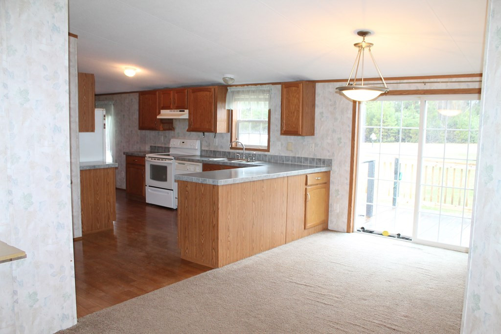 46 Wilson Road Saranac, NY 12981 - Photo 7 of 20 Gallery Image 7