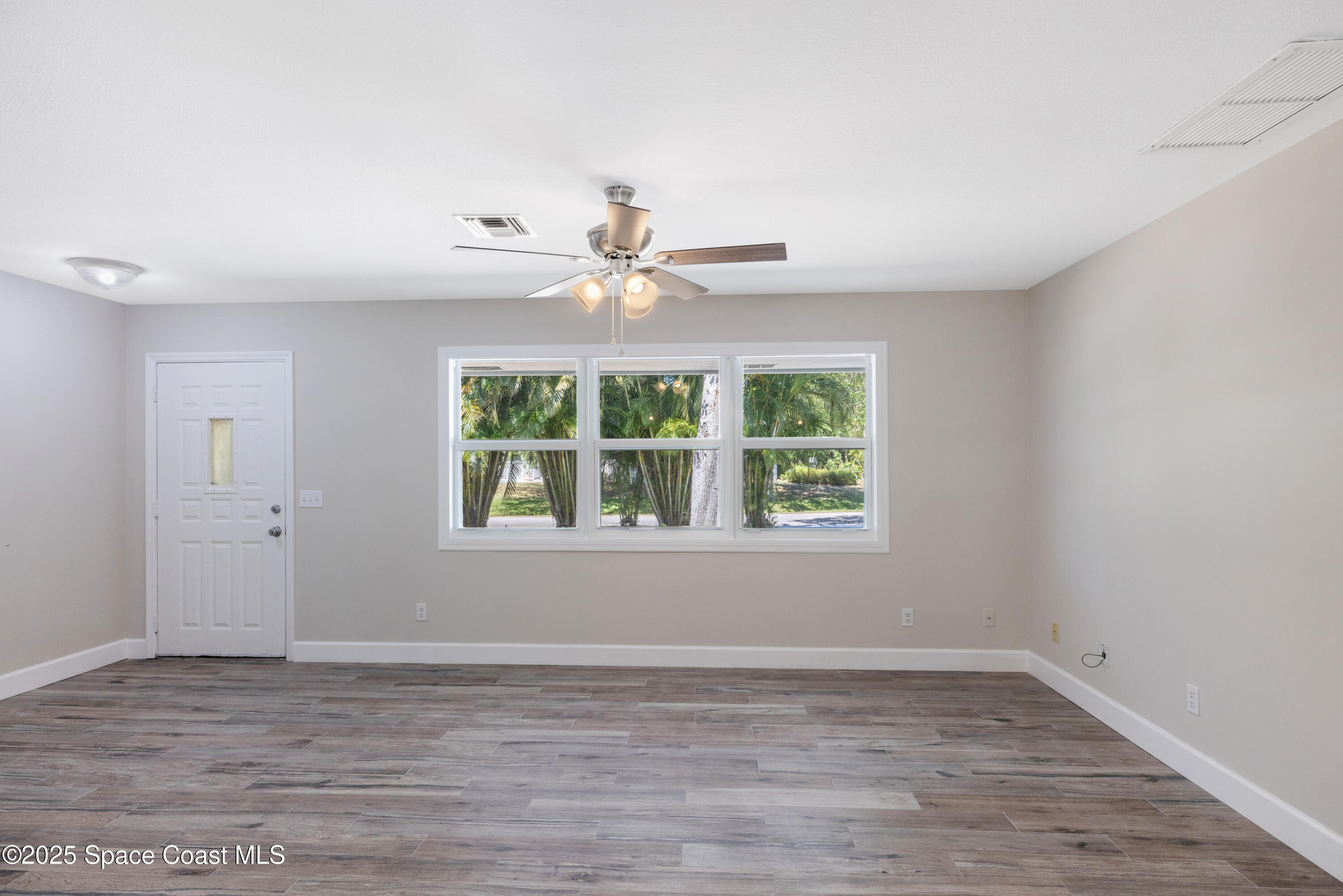 710 Belfast Terrace Sebastian, FL 32958 - Photo 14 of 35 0B2A0527