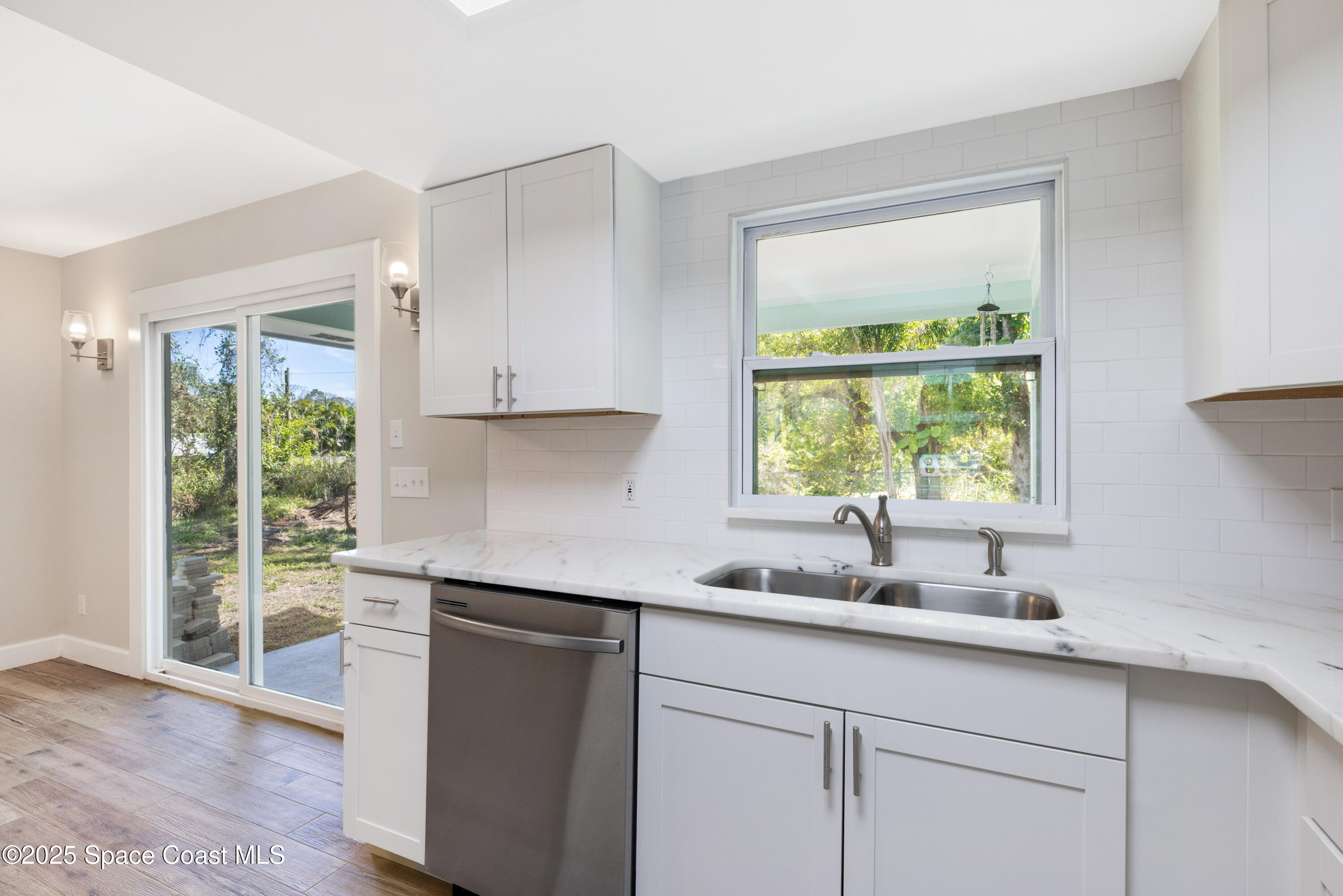 710 Belfast Terrace Sebastian, FL 32958 - Photo 23 of 35 0B2A0507