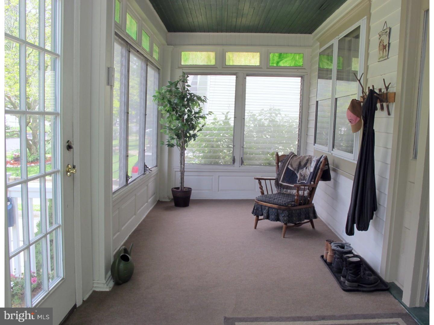 218 East Mill Road Maple Shade, NJ 08052 - Photo 3 of 23 Enclosed Porch