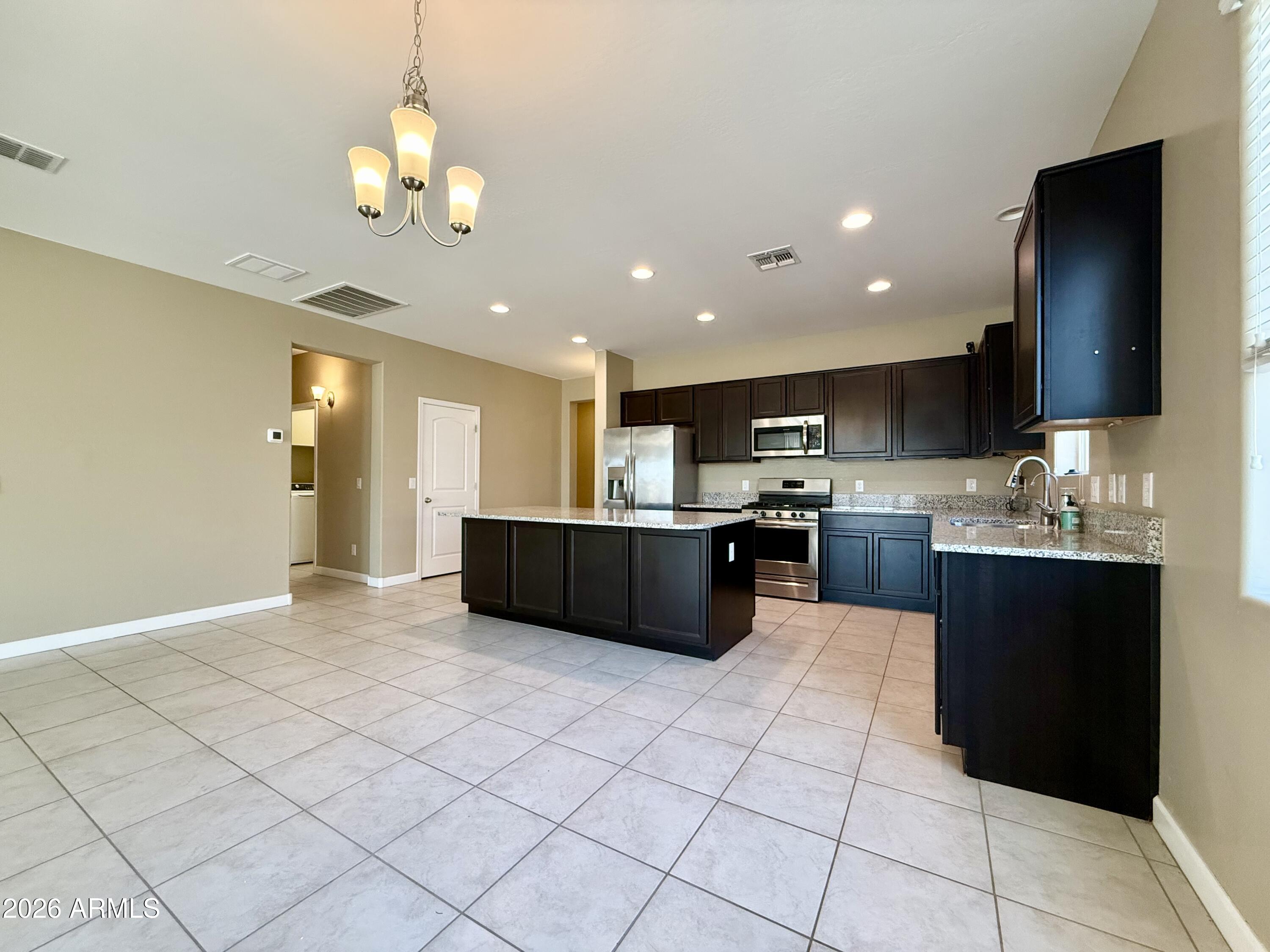 40865 West Hensley Way Maricopa, AZ 85138 - Photo 9 of 22 Kitchen
