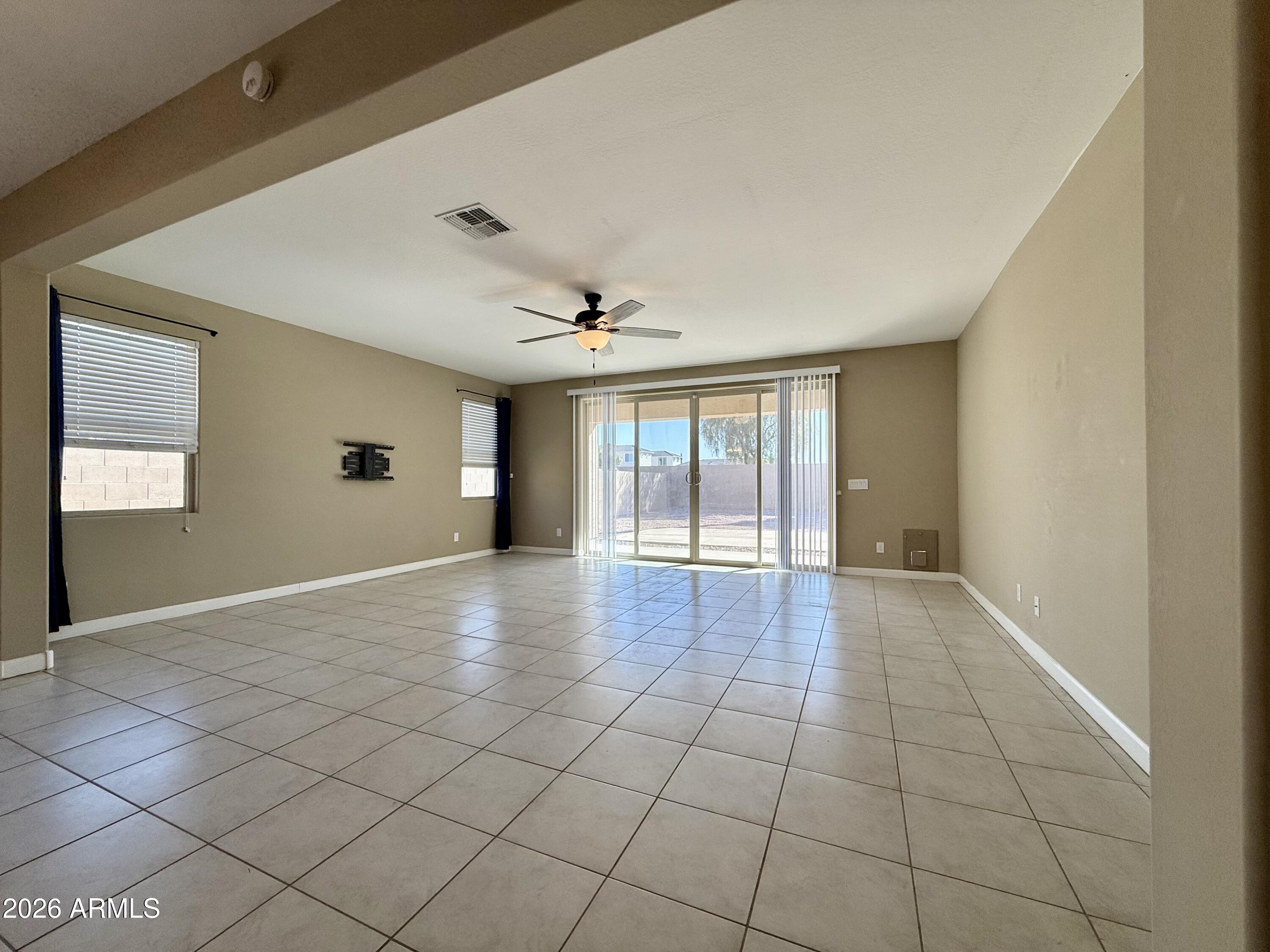40865 West Hensley Way Maricopa, AZ 85138 - Photo 10 of 22 Living Room