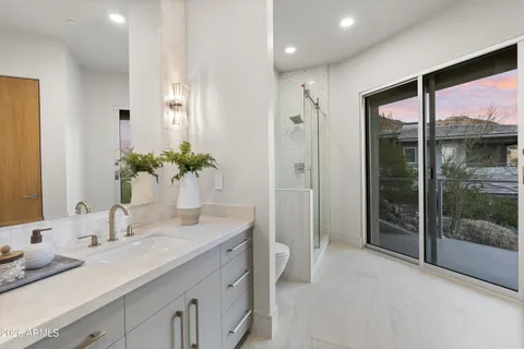 $10,000,000 | 6800 North 39th Place, Paradise Valley, AZ 85253