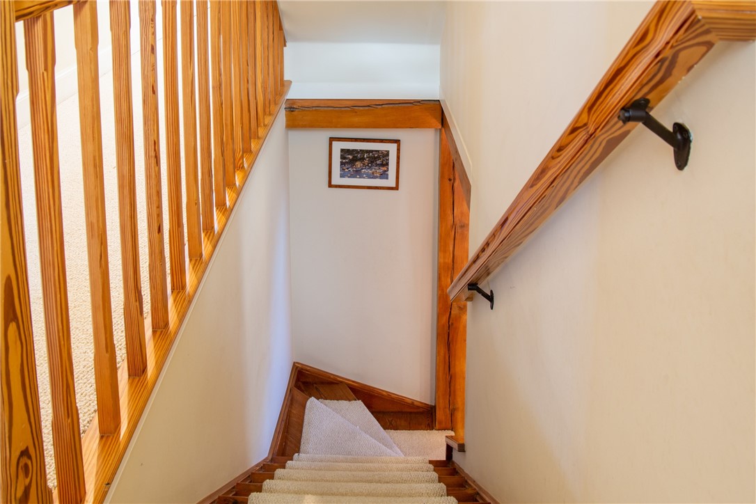 240 3rd Beach Road Middletown, RI 02842 - Photo 25 of 36