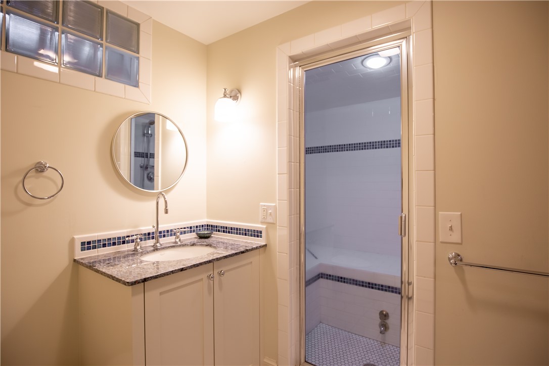 240 3rd Beach Road Middletown, RI 02842 - Photo 29 of 36