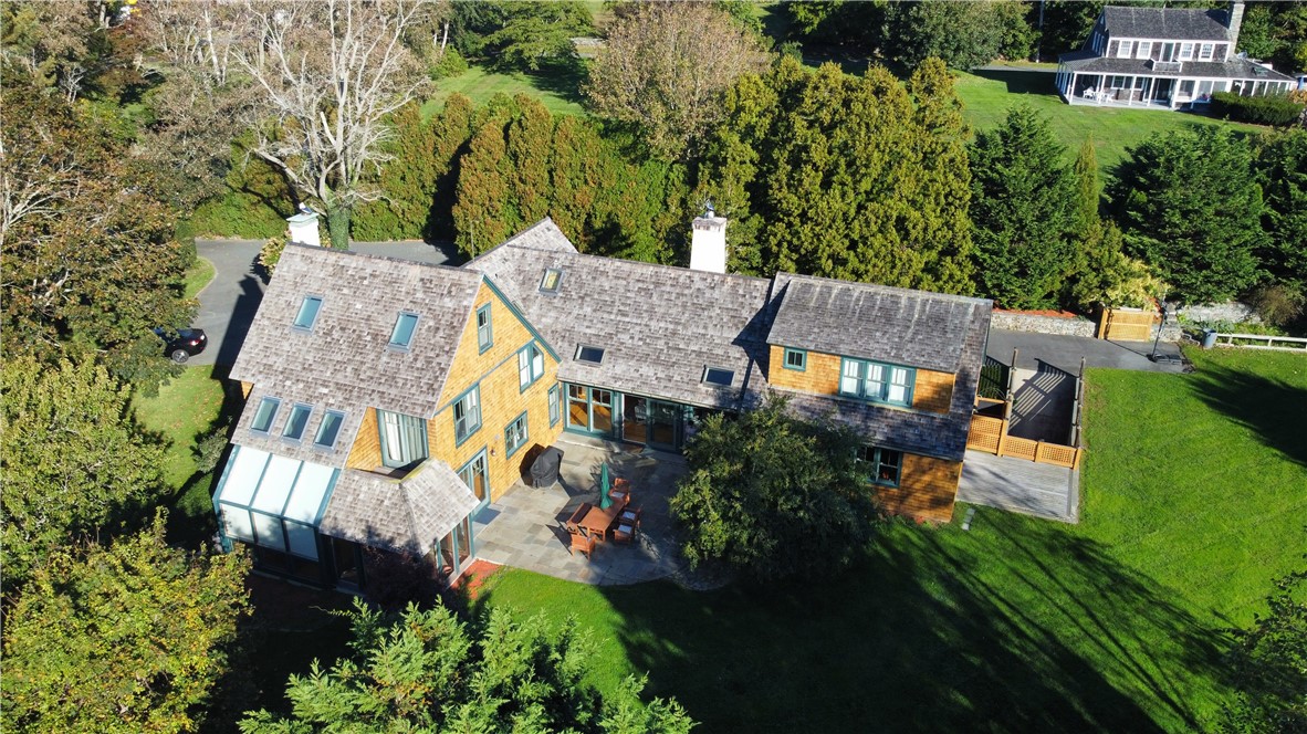 240 3rd Beach Road Middletown, RI 02842 - Photo 36 of 36