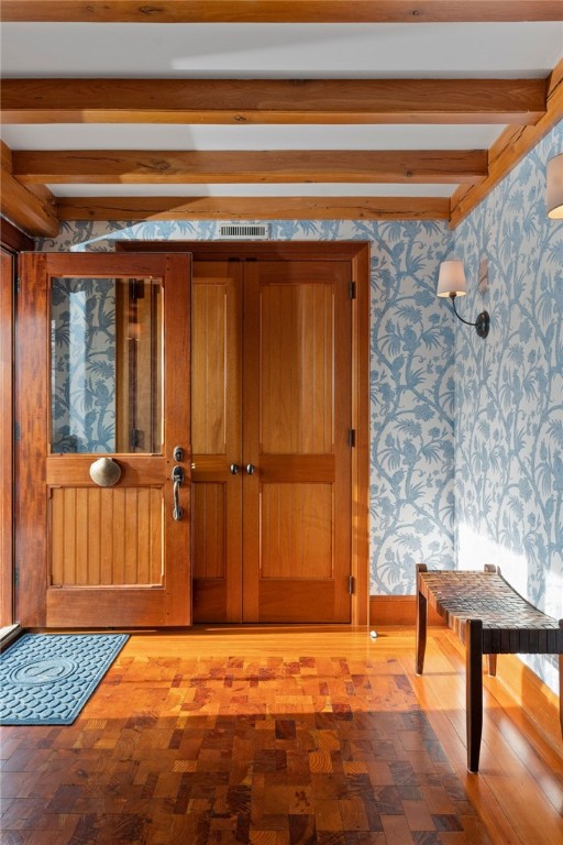 240 3rd Beach Road Middletown, RI 02842 - Photo 4 of 36